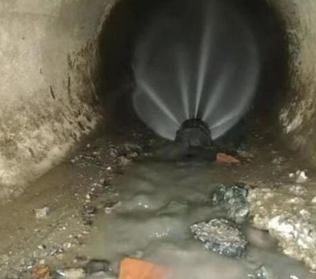 岳普湖市政管道清淤